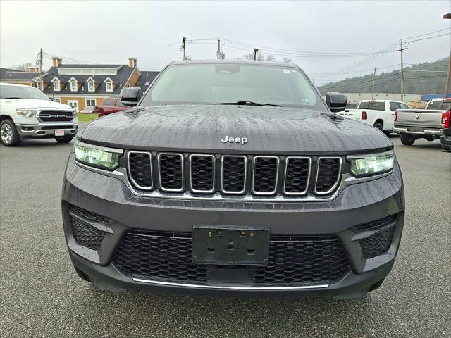 2023 Jeep Grand Cherokee Laredo 4x4 2023 Jeep Grand Cherokee Laredo 4x4