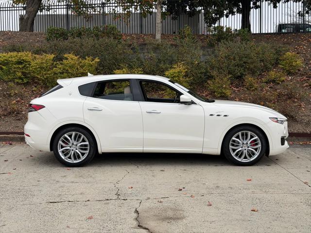 2022 Maserati Levante GT 2022 Maserati Levante GT