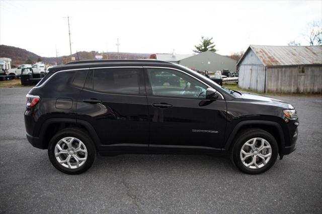 2024 Jeep Compass Latitude 4x4 2024 Jeep Compass Latitude 4x4
