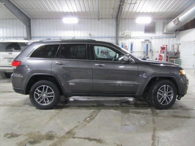 2018 Jeep Grand Cherokee Limited 4x4 2018 Jeep Grand Cherokee Limited 4x4