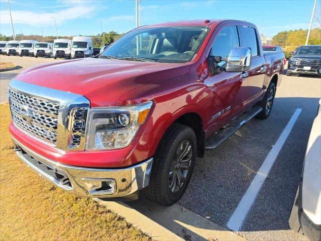 2019 Nissan TITAN SL 2019 Nissan TITAN SL