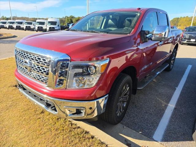 2019 Nissan TITAN SL 2019 Nissan TITAN SL