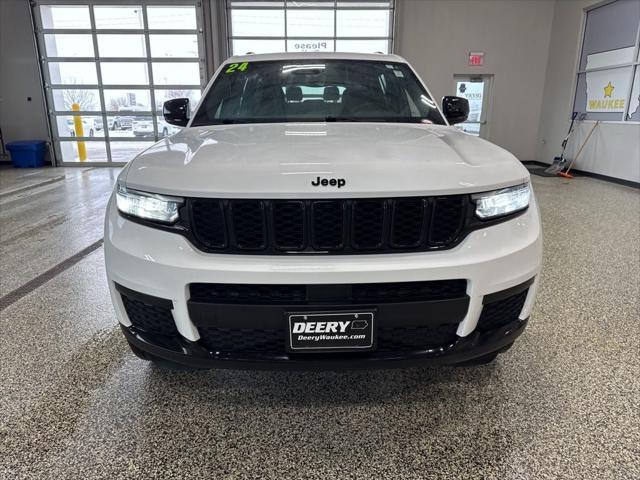 2024 Jeep Grand Cherokee L Altitude 4x4 2024 Jeep Grand Cherokee L Altitude 4x4