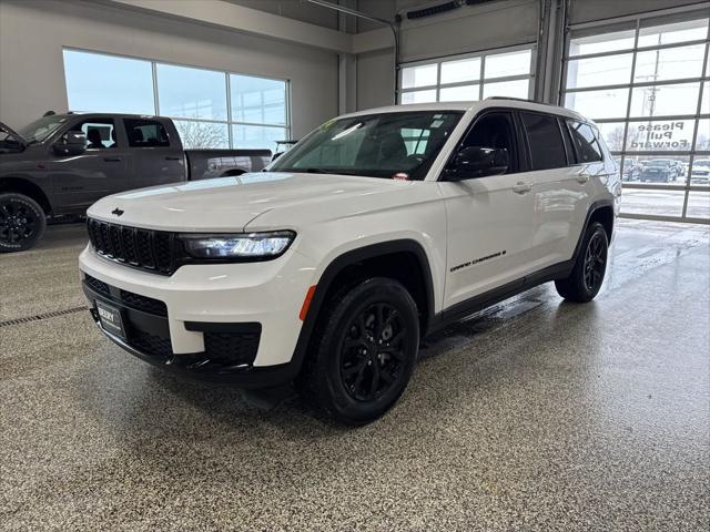 2024 Jeep Grand Cherokee L Altitude 4x4 2024 Jeep Grand Cherokee L Altitude 4x4