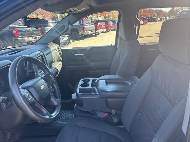 2020 Chevrolet Silverado 1500 4WD Crew Cab Short Bed Custom 2020 Chevrolet Silverado 1500 4WD Crew Cab Short Bed Custom