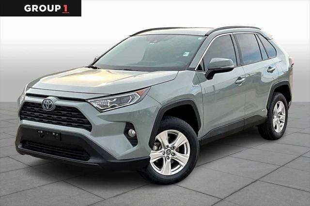 2021 Toyota RAV4 Hybrid XLE
