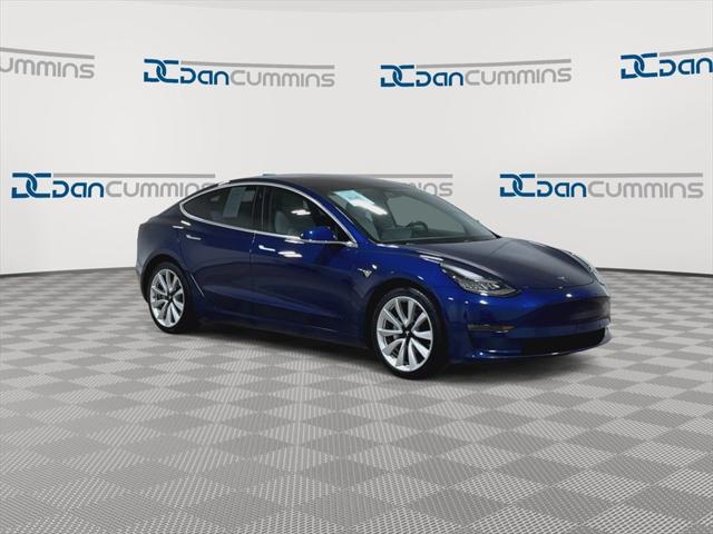2018 Tesla Model 3 Base 2018 Tesla Model 3 Base