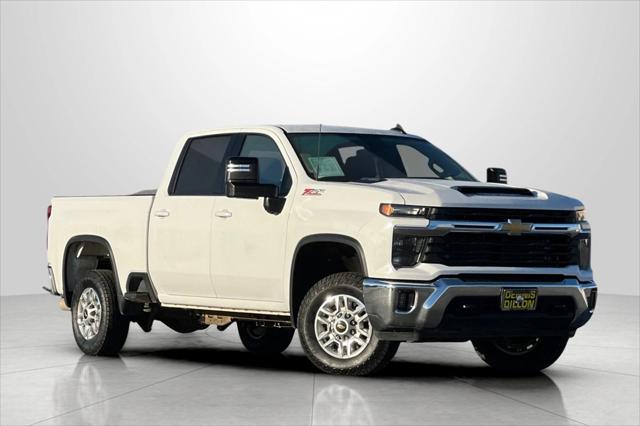 2024 Chevrolet Silverado 2500HD 4WD Crew Cab Standard Bed LT