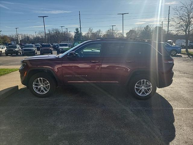 2024 Jeep Grand Cherokee Laredo X 4x4 2024 Jeep Grand Cherokee Laredo X 4x4