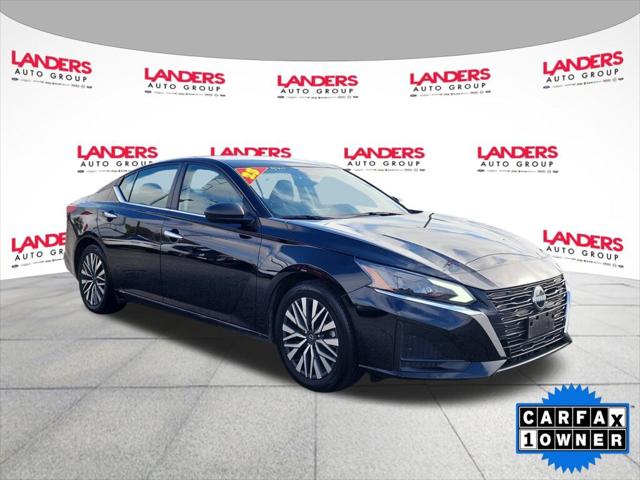 2024 Nissan Altima SV FWD