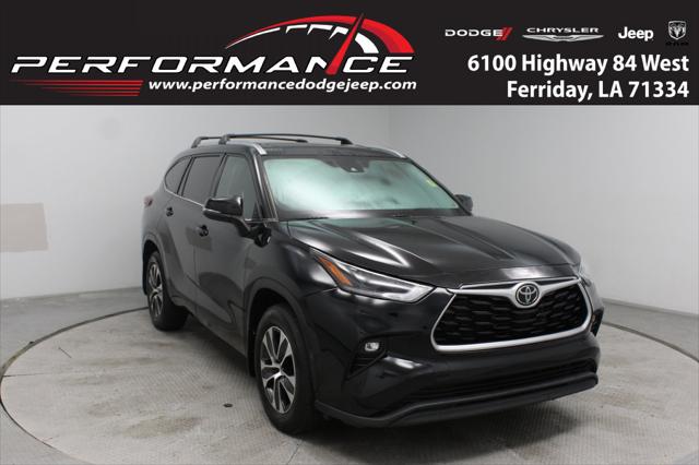 2021 Toyota Highlander XLE 2021 Toyota Highlander XLE