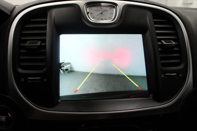 2021 Chrysler 300 Touring