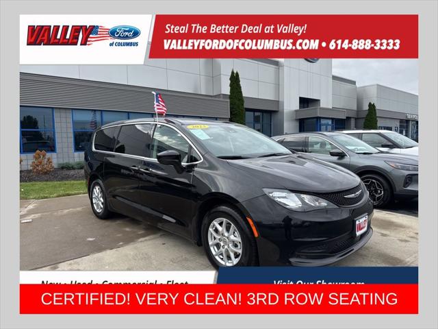 2023 Chrysler Voyager LX