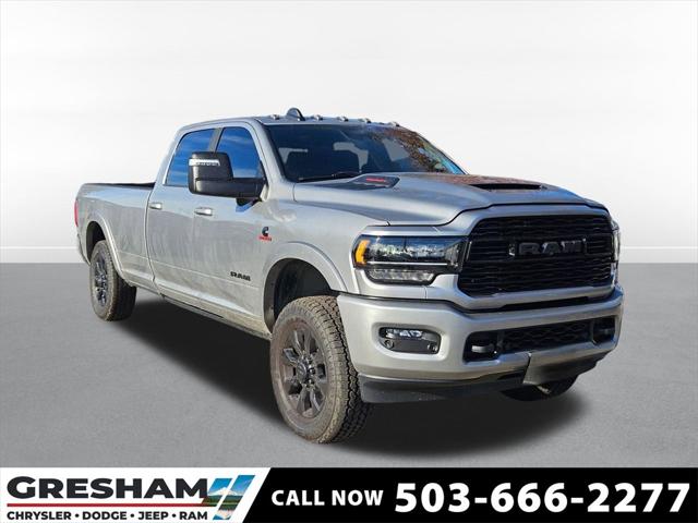 2023 RAM 3500 Limited Crew Cab 4x4 8 Box