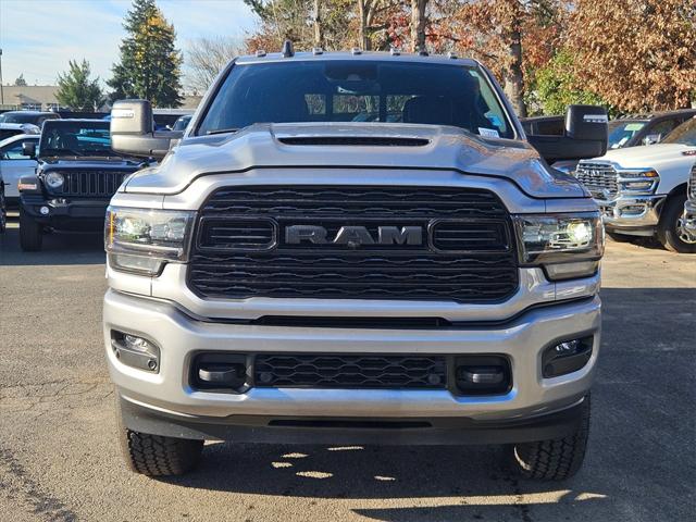2023 RAM 3500 Limited Crew Cab 4x4 8 Box