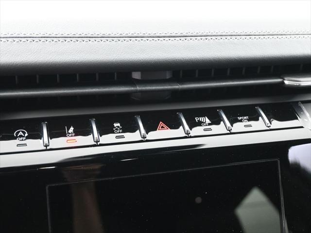 2022 Jeep Grand Cherokee L Overland 4x2 2022 Jeep Grand Cherokee L Overland 4x2