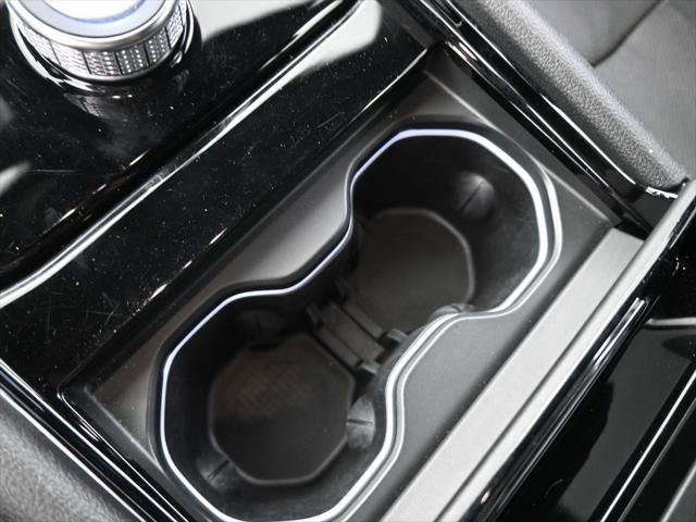 2022 Jeep Grand Cherokee L Overland 4x2 2022 Jeep Grand Cherokee L Overland 4x2