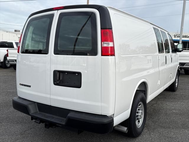 2025 Chevrolet Express Cargo Van RWD 2500 Extended Wheelbase WT