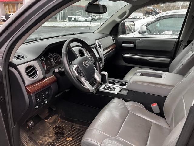 2017 Toyota Tundra Limited 5.7L V8 2017 Toyota Tundra Limited 5.7L V8