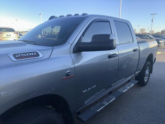2022 RAM 2500 Tradesman Crew Cab 4x4 64 Box 2022 RAM 2500 Tradesman Crew Cab 4x4 64 Box
