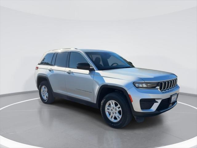 2024 Jeep Grand Cherokee Laredo 4x4