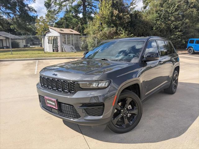 2023 Jeep Grand Cherokee Altitude 4x2 2023 Jeep Grand Cherokee Altitude 4x2
