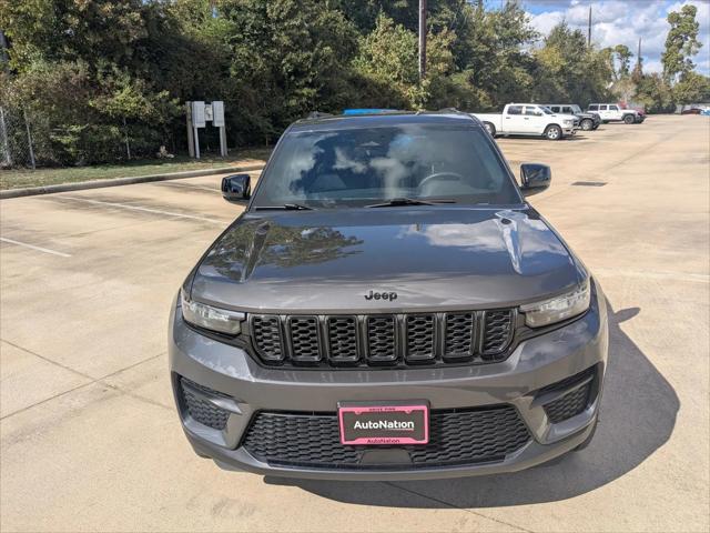 2023 Jeep Grand Cherokee Altitude 4x2 2023 Jeep Grand Cherokee Altitude 4x2