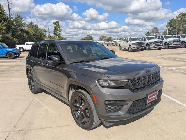 2023 Jeep Grand Cherokee Altitude 4x2 2023 Jeep Grand Cherokee Altitude 4x2