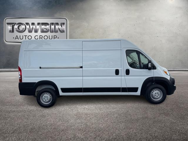 2025 RAM ProMaster 2500 Cargo Van Tradesman High Roof 159 WB w/Pass Seat