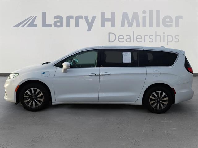 2022 Chrysler Pacifica Hybrid Touring L 2022 Chrysler Pacifica Hybrid Touring L