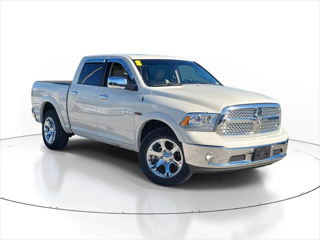 2018 RAM 1500 Laramie Crew Cab 4x4 57 Box