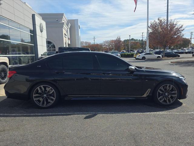 2019 BMW M760i xDrive 2019 BMW M760i xDrive