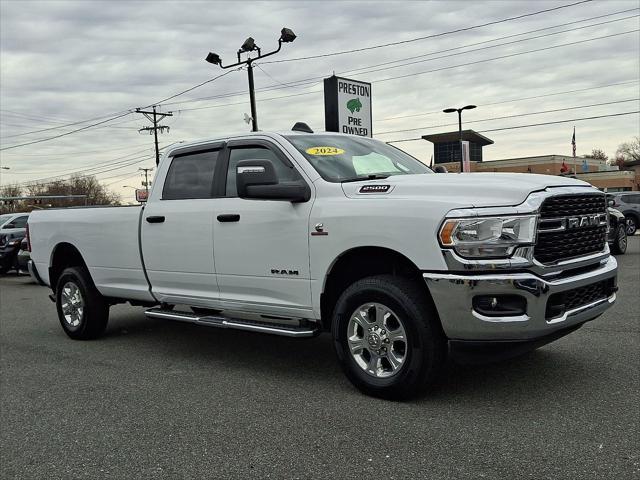 2024 RAM 2500 Big Horn Crew Cab 4x4 8 Box 2024 RAM 2500 Big Horn Crew Cab 4x4 8 Box