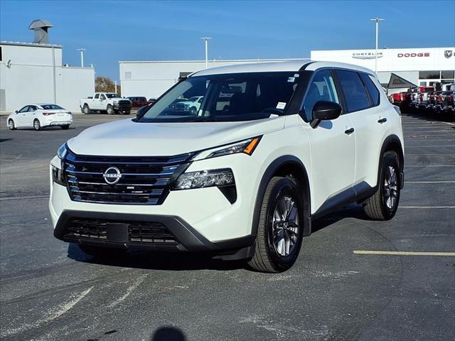 2025 Nissan Rogue S Intelligent AWD