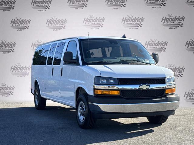 2024 Chevrolet Express Passenger RWD 3500 Extended Wheelbase LT 2024 Chevrolet Express Passenger RWD 3500 Extended Wheelbase LT