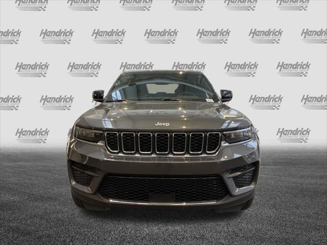 2025 Jeep Grand Cherokee Laredo X 4x2