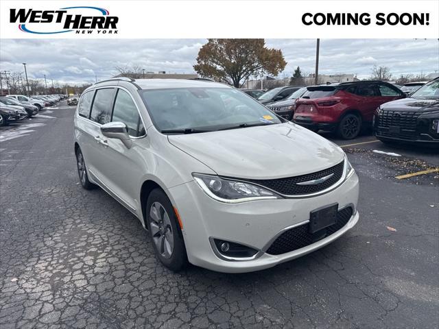 2020 Chrysler Pacifica Hybrid Limited