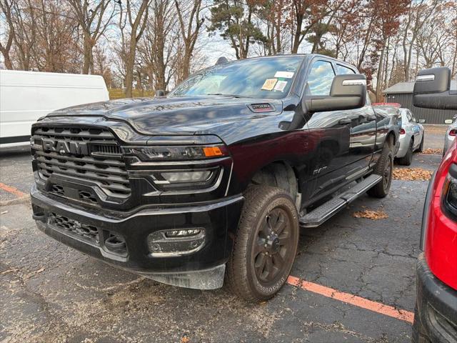 2025 RAM 2500 Big Horn Crew Cab 4x4 64 Box 2025 RAM 2500 Big Horn Crew Cab 4x4 64 Box