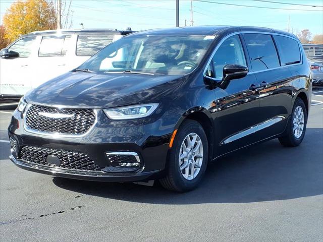 2024 Chrysler Pacifica Touring L 2024 Chrysler Pacifica Touring L