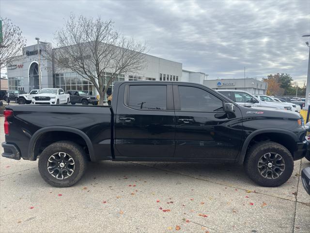 2022 Chevrolet Silverado 1500 4WD Crew Cab Short Bed ZR2 2022 Chevrolet Silverado 1500 4WD Crew Cab Short Bed ZR2
