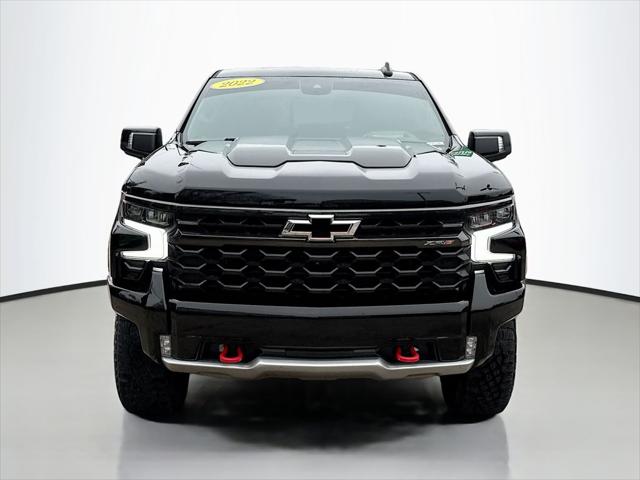 2022 Chevrolet Silverado 1500 4WD Crew Cab Short Bed ZR2 2022 Chevrolet Silverado 1500 4WD Crew Cab Short Bed ZR2