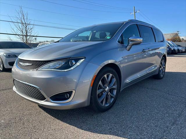 2020 Chrysler Pacifica 35th Anniversary Limited 2020 Chrysler Pacifica 35th Anniversary Limited