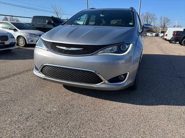 2020 Chrysler Pacifica 35th Anniversary Limited 2020 Chrysler Pacifica 35th Anniversary Limited