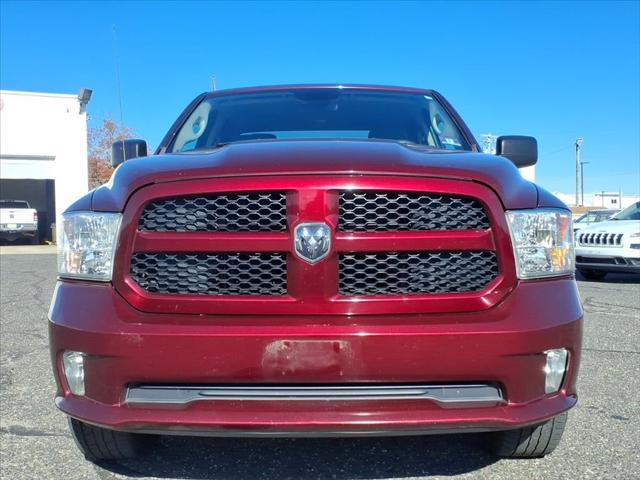 2019 RAM 1500 Classic Express Quad Cab 4x4 64 Box 2019 RAM 1500 Classic Express Quad Cab 4x4 64 Box