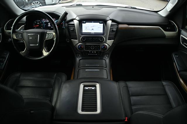 2020 GMC Yukon 4WD Denali 2020 GMC Yukon 4WD Denali