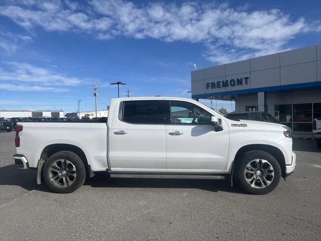 2022 Chevrolet Silverado 1500 LTD 4WD Crew Cab Short Bed High Country 2022 Chevrolet Silverado 1500 LTD 4WD Crew Cab Short Bed High Country