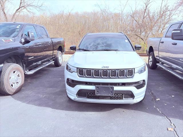 2025 Jeep Compass Limited 4x4 2025 Jeep Compass Limited 4x4
