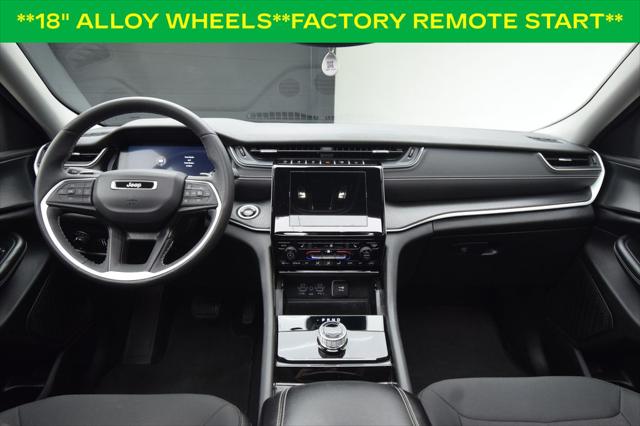 2023 Jeep Grand Cherokee Laredo 4x4