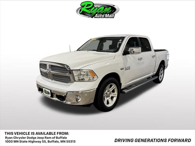 2017 RAM 1500 Lone Star Silver Crew Cab 4x4 57 Box 2017 RAM 1500 Lone Star Silver Crew Cab 4x4 57 Box