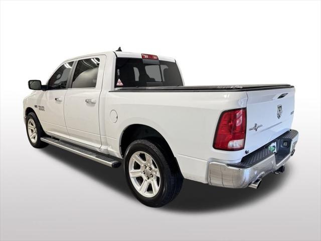 2017 RAM 1500 Lone Star Silver Crew Cab 4x4 57 Box 2017 RAM 1500 Lone Star Silver Crew Cab 4x4 57 Box